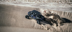 RZR オフロード 4人乗り