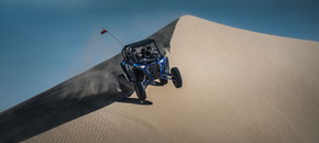 RZR オフロード 4人乗り