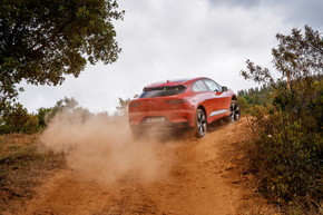 ジャガー EV I-PACE