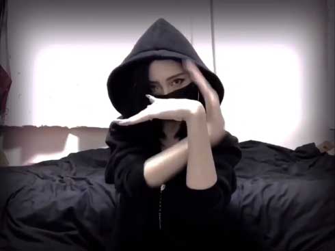 指 ダンス 父 母 共演