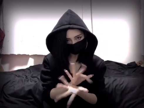 指 ダンス 父 母 共演