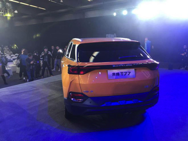 SUV T77 BESUTNE Pentium FAW 中国 美少女 AI 嫁 2次元