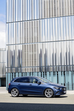 ベンツ Bクラス モデルチェンジ