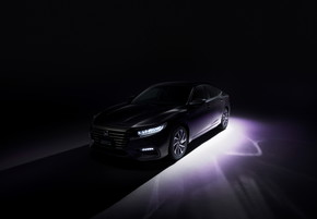 インサイト ハイブリッド セダン