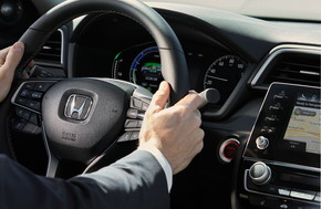 インサイト ハイブリッド セダン