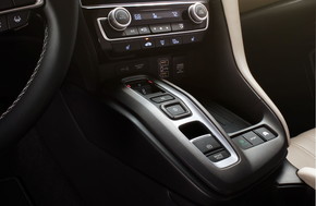 インサイト ハイブリッド セダン