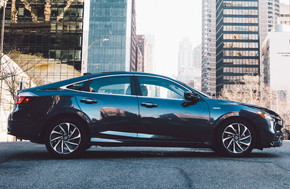 インサイト ハイブリッド セダン