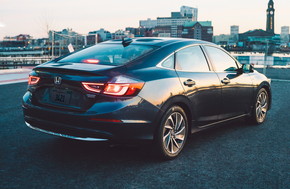 インサイト ハイブリッド セダン