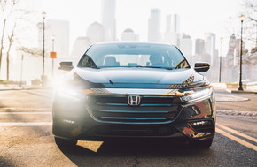 インサイト ハイブリッド セダン