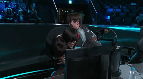 LoL 日本1回戦突破