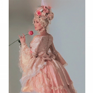 叶姉妹 叶恭子 コスプレ マリー・アントワネット