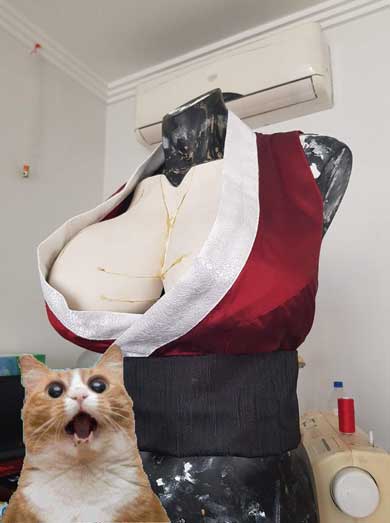 不知火舞 コスプレイヤー 男性 再現度 おっぱい 造形 製作