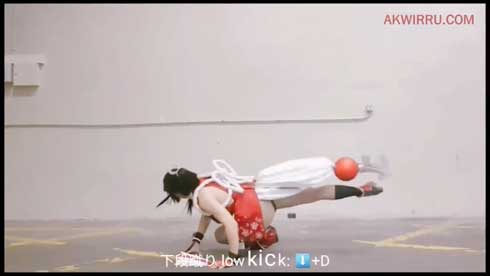 不知火舞 コスプレイヤー 男性 再現度 おっぱい 造形 製作