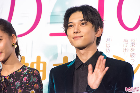 吉沢亮 新木優子 杉野遥亮 宮脇亮 あのコの、トリコ 初日舞台あいさつ