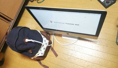 バッグ コンセント 搭載 自作 ブタ鼻 ピッケルホルダー