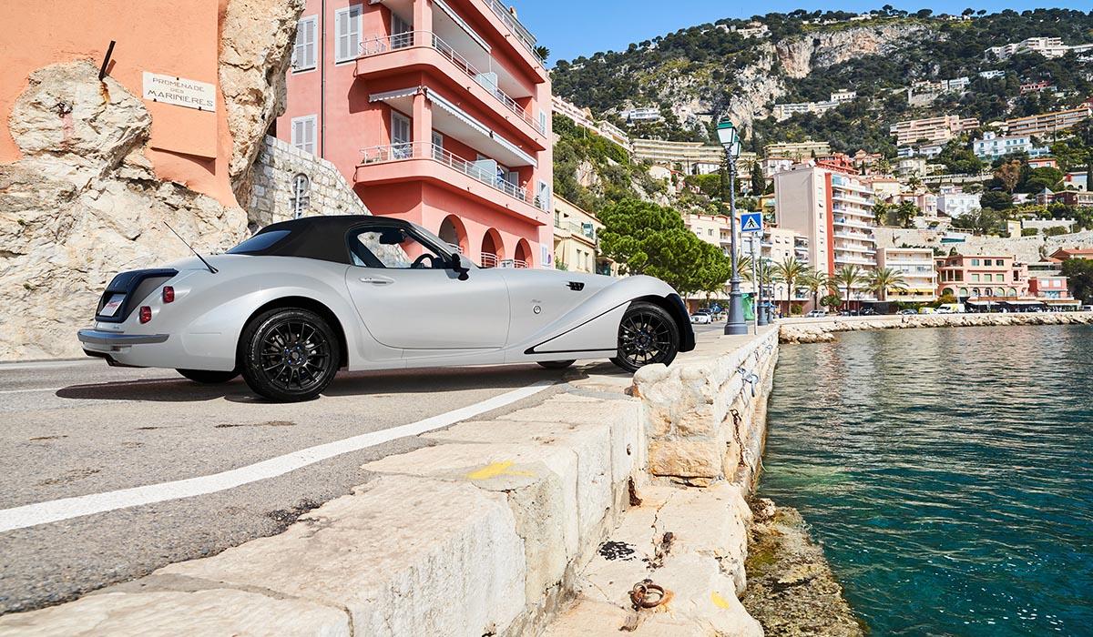 光岡 オープンカー レトロ