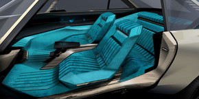 プジョー EV 自動運転