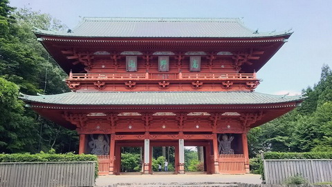 トリップアドバイザー