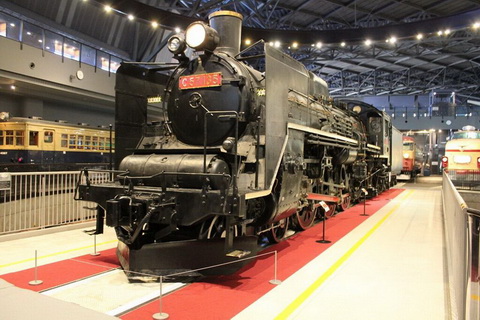 トリップアドバイザー