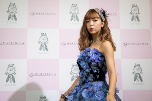 藤田ニコル にこるん ウエディングドレス b.b. duo ビービー デュオ BOHO ウエスト