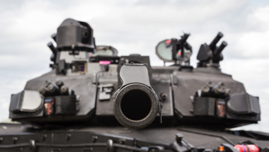 ブラックナイト 戦車 英国 チャレンジャー2