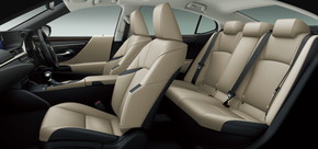 レクサス ES デジタルミラー