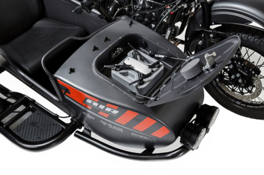 ウラル サイドカー ドローン バイク