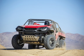 ラギッド・オープンエア・コンセプト トラック オフロード