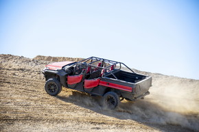 ラギッド・オープンエア・コンセプト トラック オフロード