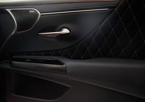 レクサス SEMA カスタム