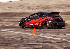 カローラハッチバック カローラスポーツ カスタム