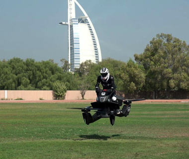 空飛ぶバイク ドバイ S3 Hoversurf