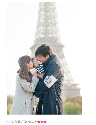 川崎希 アレクサンダー おちびーぬ パリ ノートルダム大聖堂 ディズニーランドパリ スリ