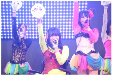 猪狩ともか 現在 仮面女子 脊髄損傷 麻痺 事故 リハビリ