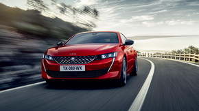 プジョー 508 サルーン