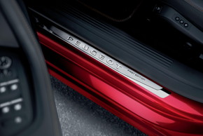 プジョー 508 サルーン