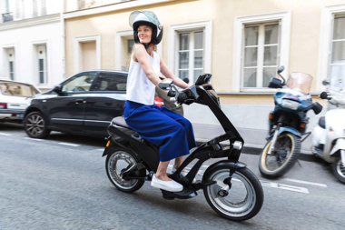 UJET 折りたたみ式 電動スクーター バイク