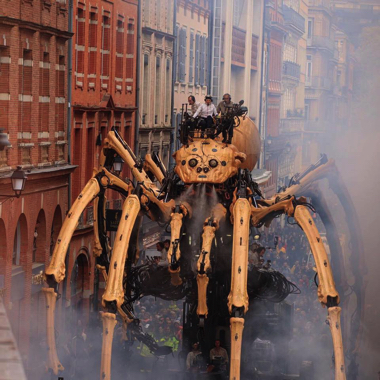 フランス ミノタウロス アリアドネ ロボット