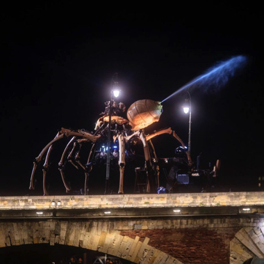 フランス ミノタウロス アリアドネ ロボット