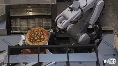 トヨタ タンドラSR5 ピザハット