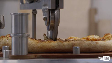 トヨタ タンドラSR5 ピザハット