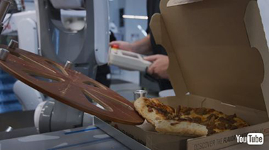 トヨタ タンドラSR5 ピザハット