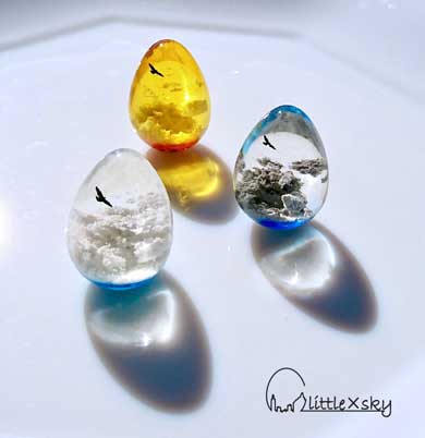 レジン 卵 タマゴ 空 雲 作品 ハンドメイド