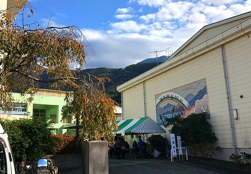 ゆるキャン レポート 学園祭 音楽祭
