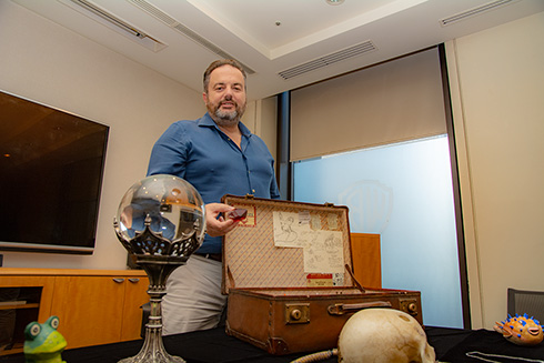 ファンタスティック・ビーストと黒い魔法使いの誕生 「ハリー・ポッター ピエール・ボハナ 造形美術監督 小道具