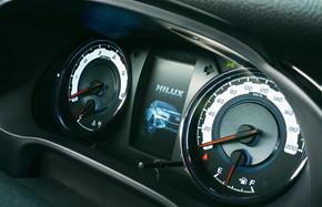 ハイラックス 50周年 限定車