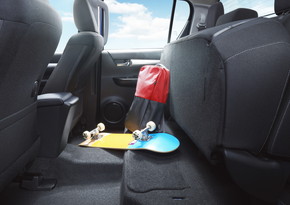 ハイラックス 50周年 限定車