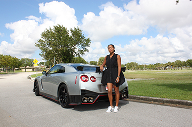 GT-R NISMO 大坂なおみ 日産自動車 プレゼント