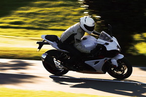 スズキ スーパースポーツ GSX-R1000R GSX-R1000