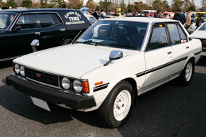 お台場 旧車 クラシックカー